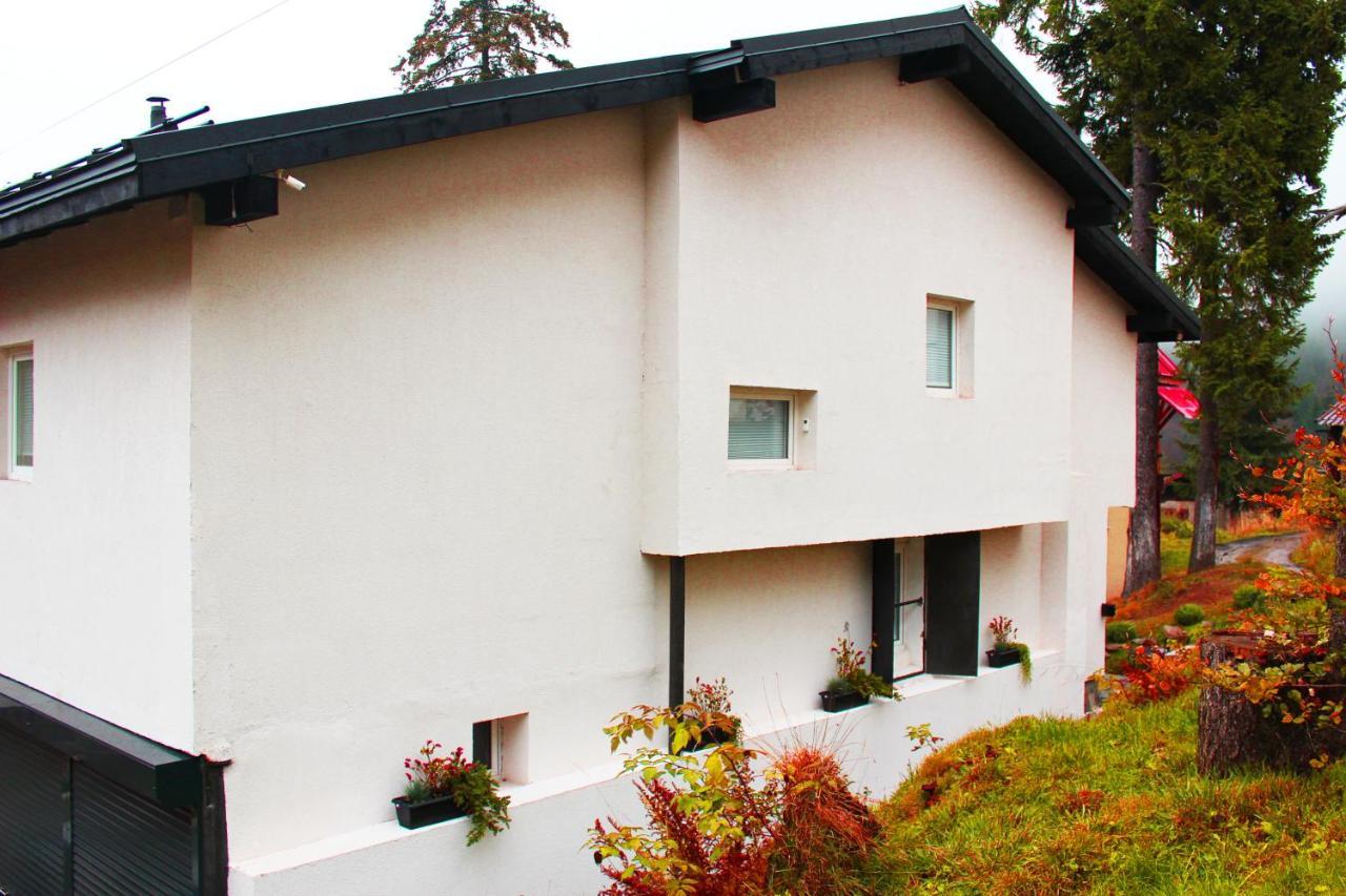 Casa Ava Villa Стража Екстериор снимка